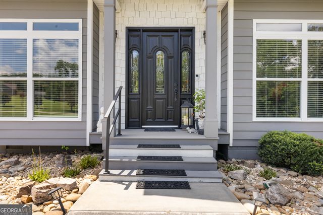 1502 Smithfield Lane, Young Harris, GA 30582