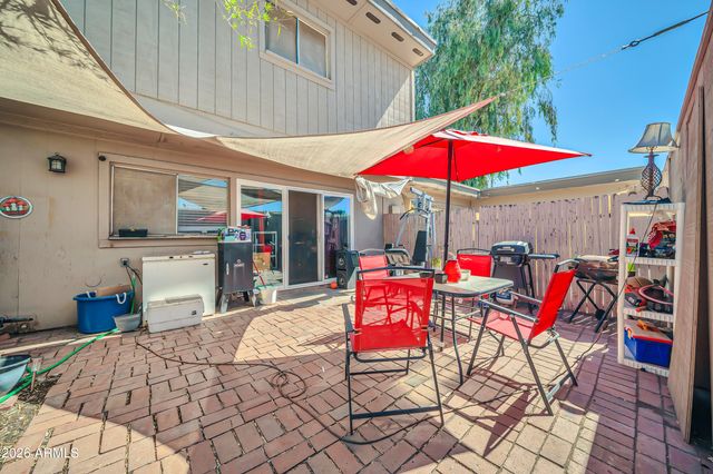 5703 N 43RD Drive, Glendale, AZ 85301