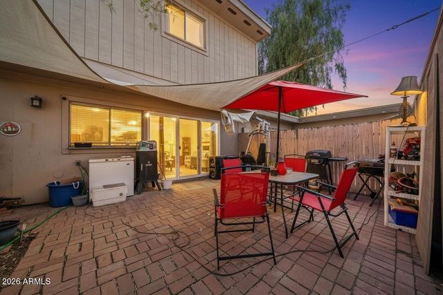 5703 N 43RD Drive, Glendale, AZ 85301