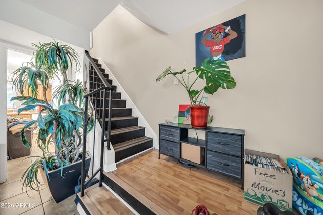 5703 N 43RD Drive, Glendale, AZ 85301