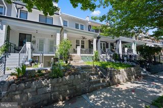 1230 OATES ST NE, Washington, DC 20002