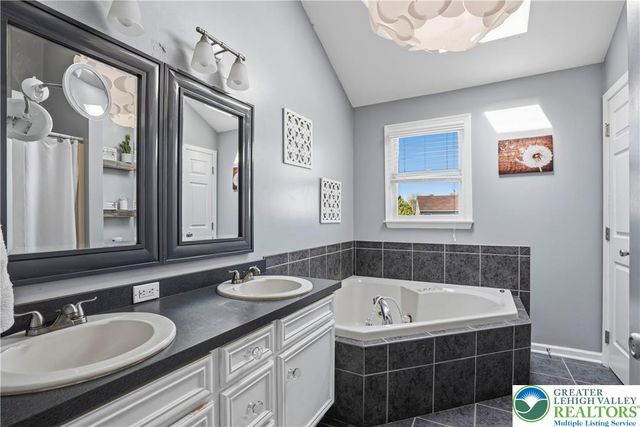 116 Mill Race Drive, Easton, PA 18045