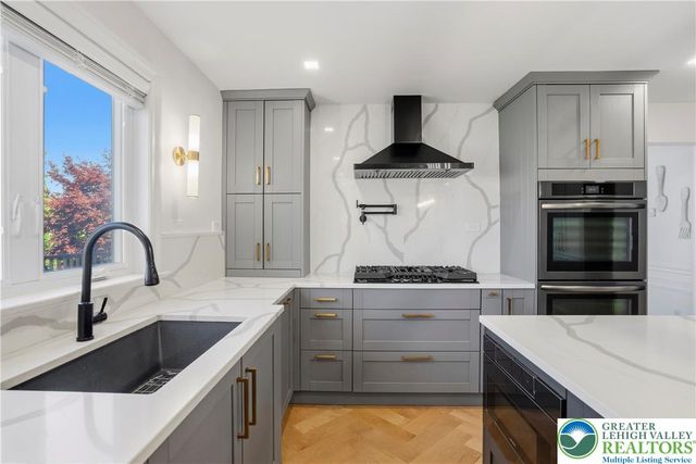 116 Mill Race Drive, Easton, PA 18045