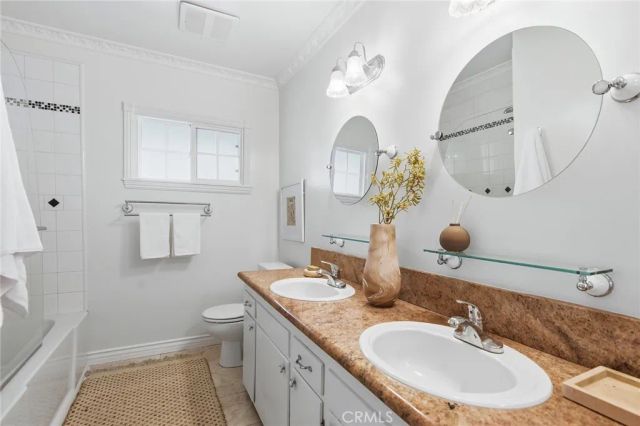 7038 Delco, Winnetka, CA 91306