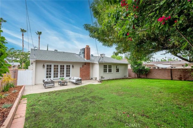7038 Delco, Winnetka, CA 91306