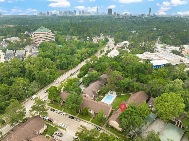 8229 Kingsbrook Road 229, Houston, TX 77024