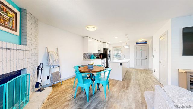 4109 S Evanston Circle B, Aurora, CO 80014