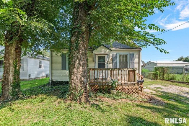 3004 S HOOVER Street, Springfield, IL 62703
