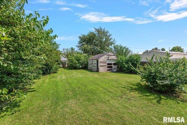 3004 S HOOVER Street, Springfield, IL 62703
