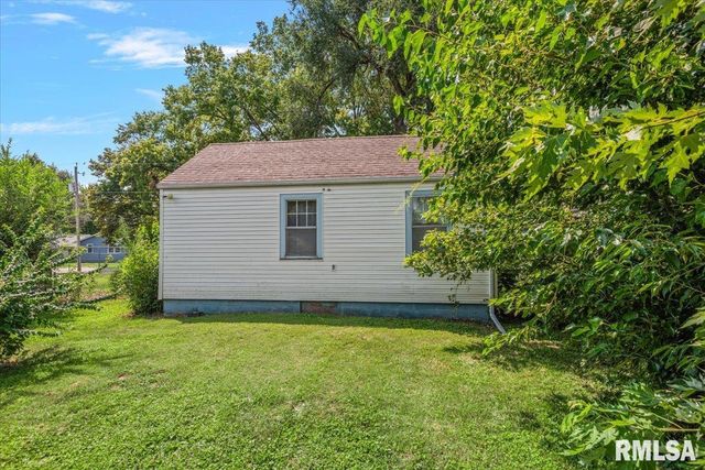 3004 S HOOVER Street, Springfield, IL 62703