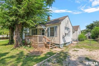 3004 S HOOVER Street, Springfield, IL 62703