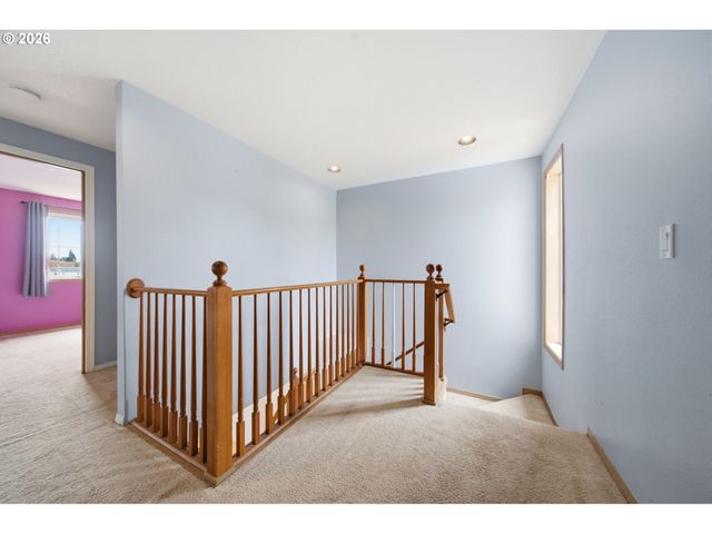 613 Sw 13TH St, Battle Ground, WA 98604