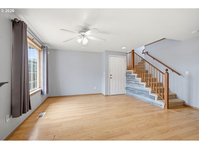 613 Sw 13TH St, Battle Ground, WA 98604