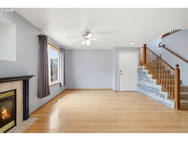 613 Sw 13TH St, Battle Ground, WA 98604