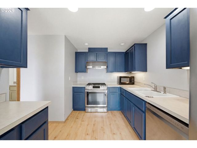 613 Sw 13TH St, Battle Ground, WA 98604