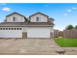 613 Sw 13TH St, Battle Ground, WA 98604