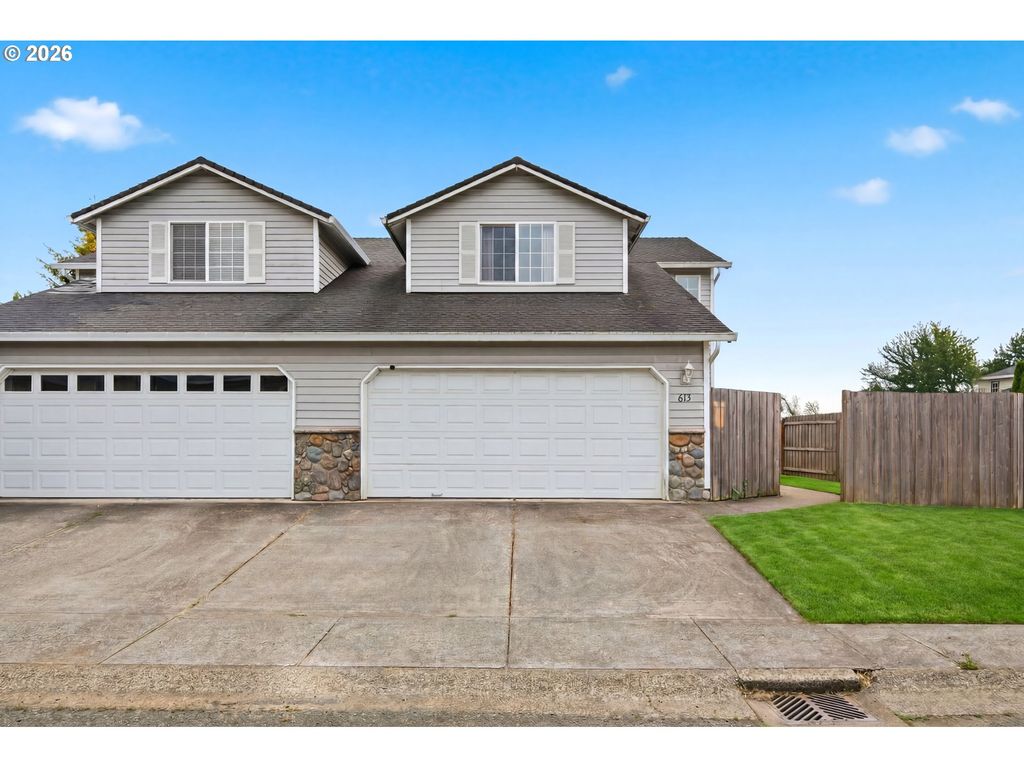 613 Sw 13TH St, Battle Ground, WA 98604
