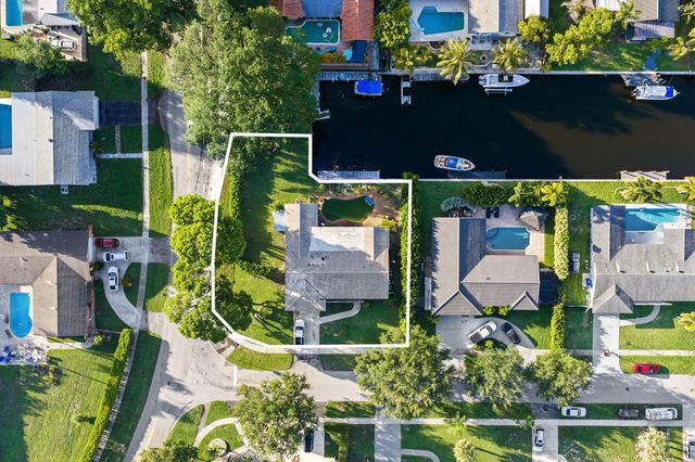 6241 SW 14th Street, Plantation, FL 33317