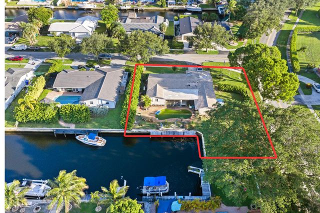 6241 SW 14th Street, Plantation, FL 33317