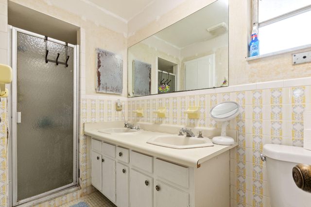 6241 SW 14th Street, Plantation, FL 33317
