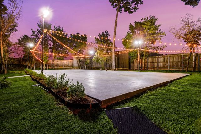 8503 Haven Trail, Tomball, TX 77375