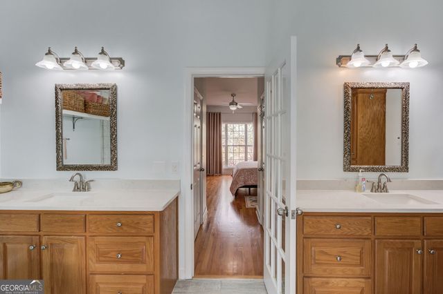 124 Dumar Lane, Hoschton, GA 30548