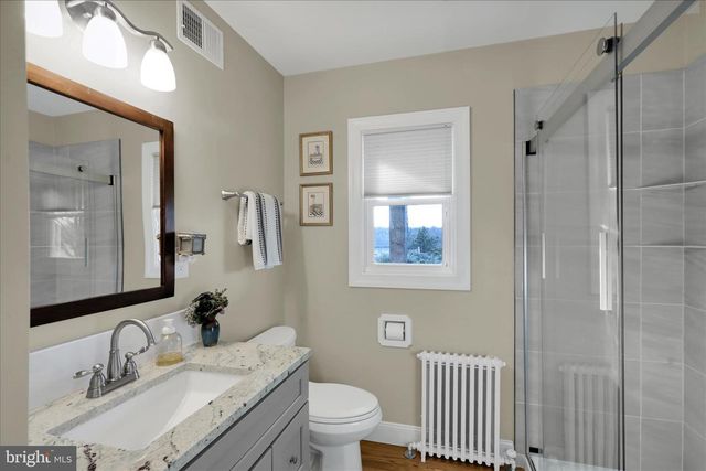 303 GATES RD, Hershey, PA 17033