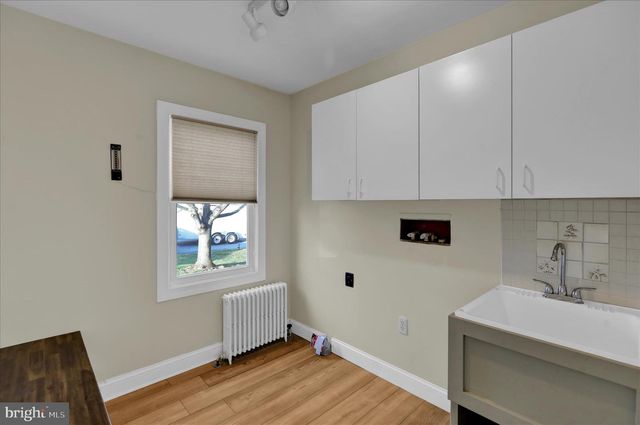 303 GATES RD, Hershey, PA 17033