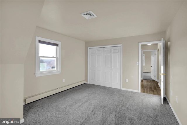 303 GATES RD, Hershey, PA 17033