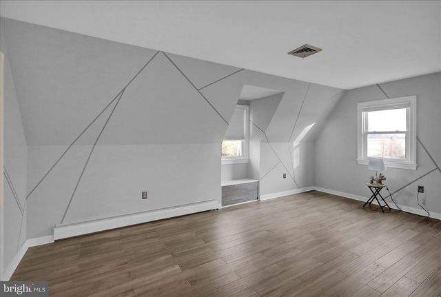 303 GATES RD, Hershey, PA 17033