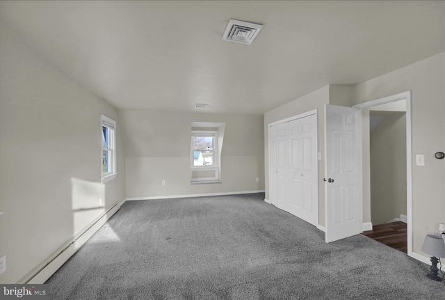 303 GATES RD, Hershey, PA 17033