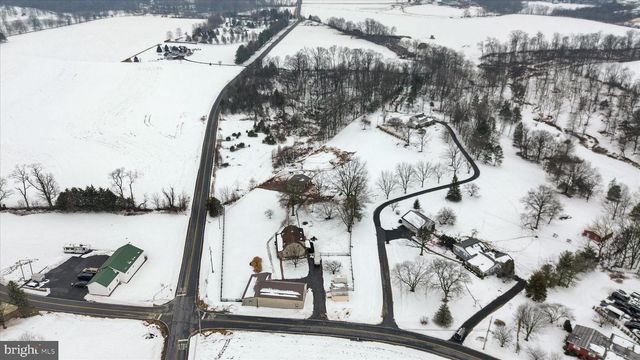 303 GATES RD, Hershey, PA 17033