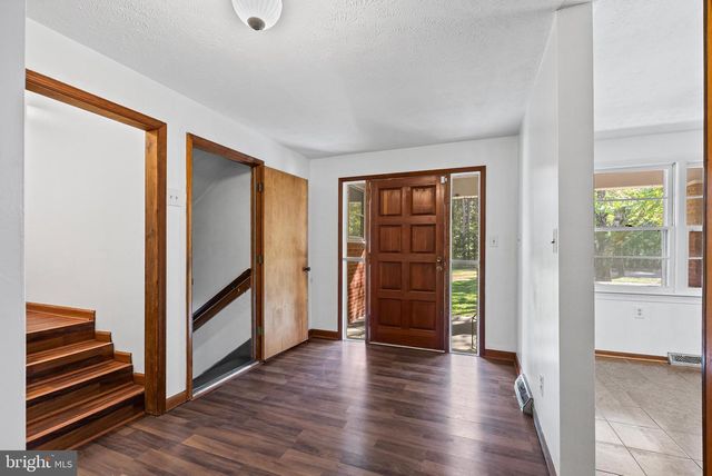 687 HIXBURG ROAD, Pamplin, VA 23958