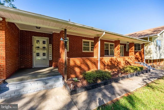 687 HIXBURG ROAD, Pamplin, VA 23958