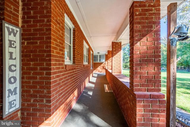 687 HIXBURG ROAD, Pamplin, VA 23958