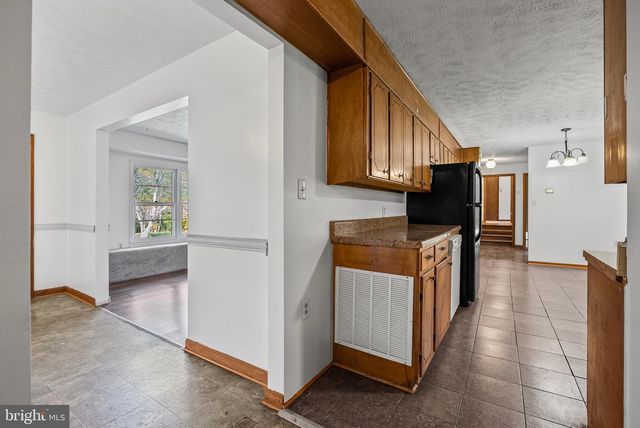 687 HIXBURG ROAD, Pamplin, VA 23958