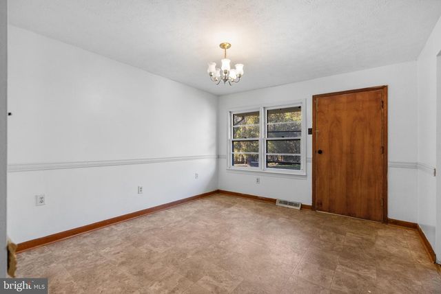 687 HIXBURG ROAD, Pamplin, VA 23958