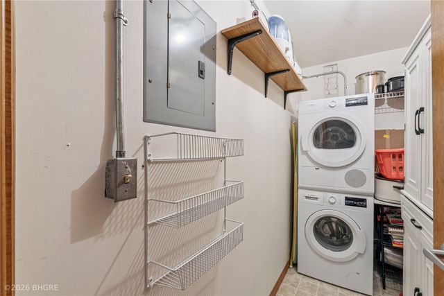 507 E Locust Street 210, Des Moines, IA 50309