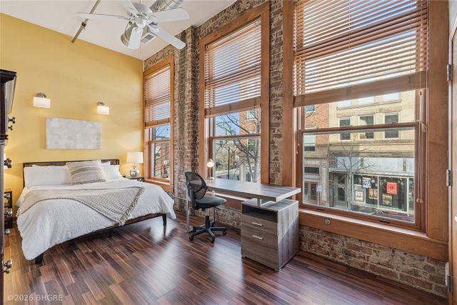 507 E Locust Street 210, Des Moines, IA 50309