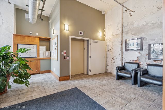 507 E Locust Street 210, Des Moines, IA 50309