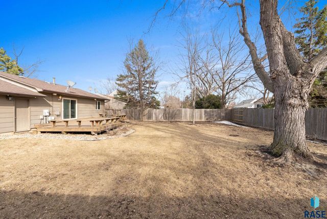 6305 W 58th St Street, Sioux Falls, SD 57106