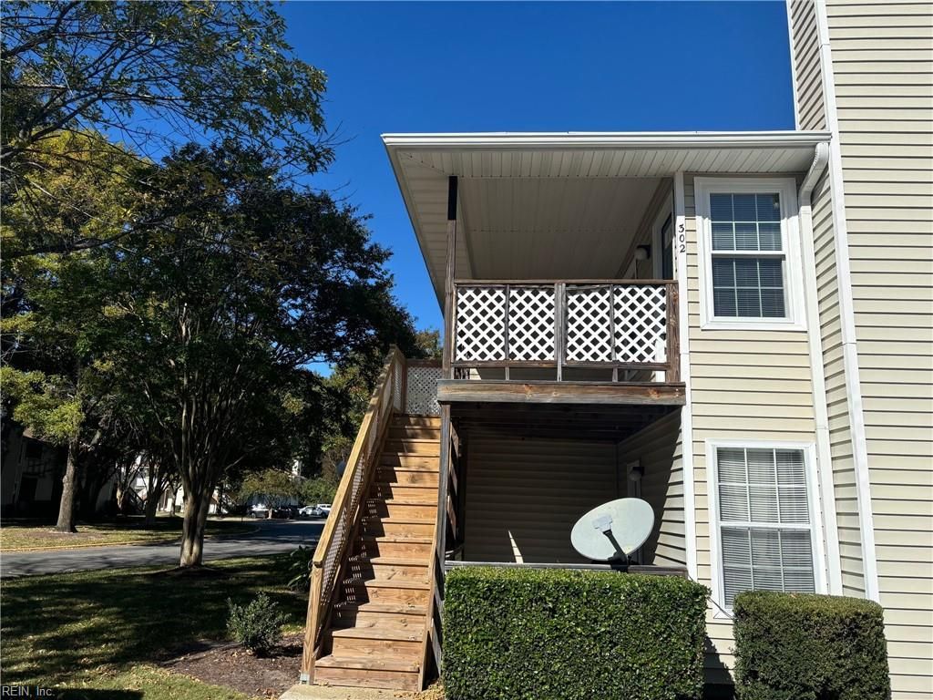 302 Thalia Station CT, Virginia Beach, VA 23452