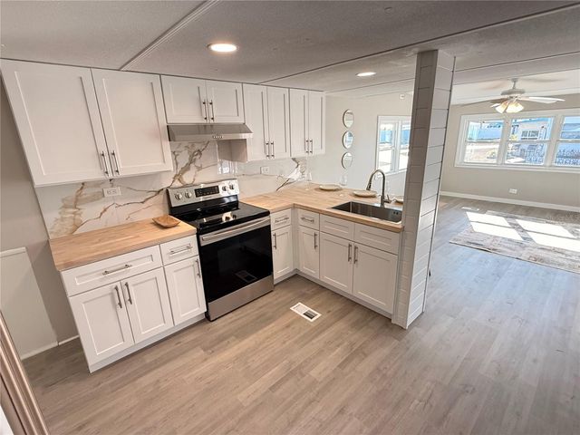 1800 ENGLEWOOD ROAD 136, Englewood, FL 34223