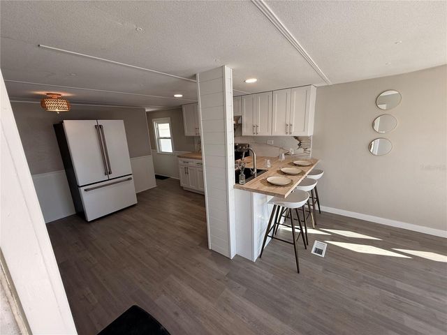 1800 ENGLEWOOD ROAD 136, Englewood, FL 34223