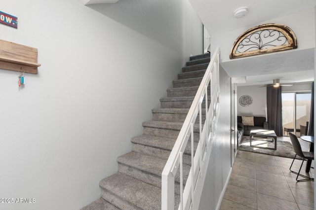 4026 N PARKWAY Avenue, Scottsdale, AZ 85251