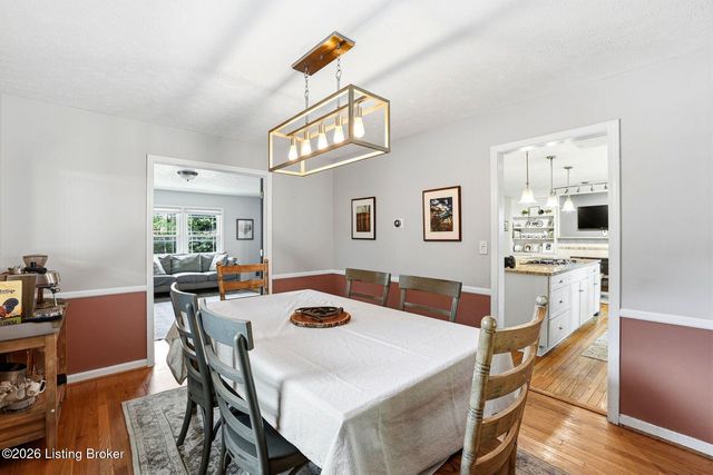 9805 Lanesboro Way, Louisville, KY 40242