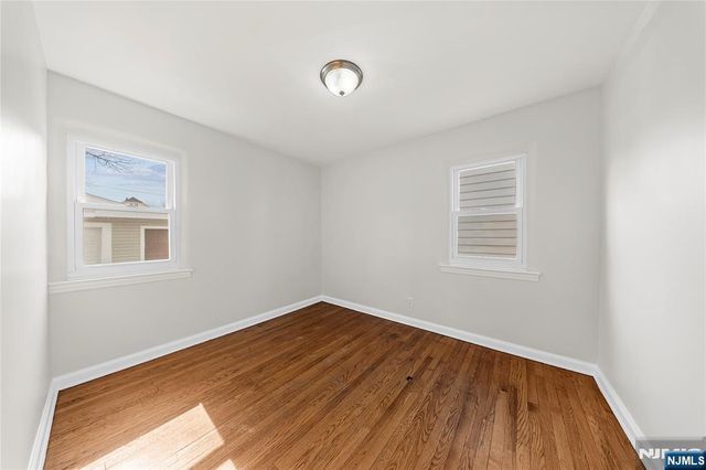 35 7th Avenue, Passaic, NJ 07055