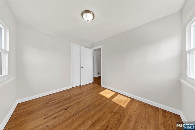 35 7th Avenue, Passaic, NJ 07055