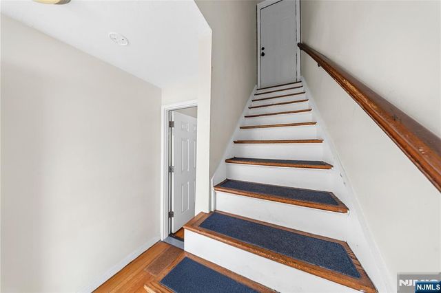 35 7th Avenue, Passaic, NJ 07055