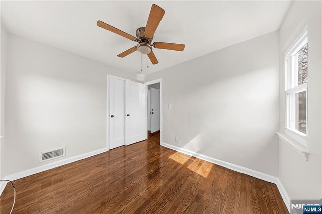 35 7th Avenue, Passaic, NJ 07055